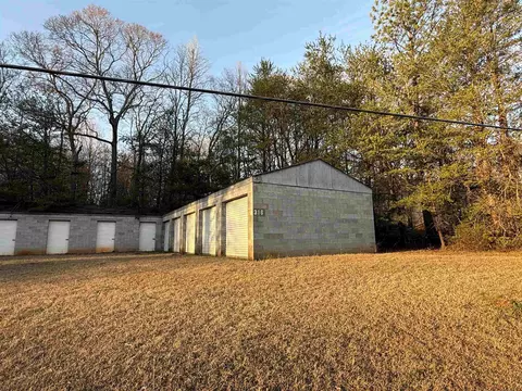316 Mount Zion Rd, Spartanburg, SC 29303