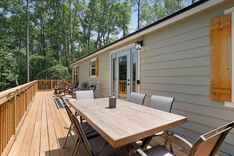 601 Bird Feather Ln, Seneca, SC 29672 photo 3