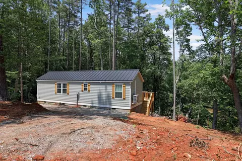 601 Bird Feather Ln, Seneca, SC 29672 photo 2