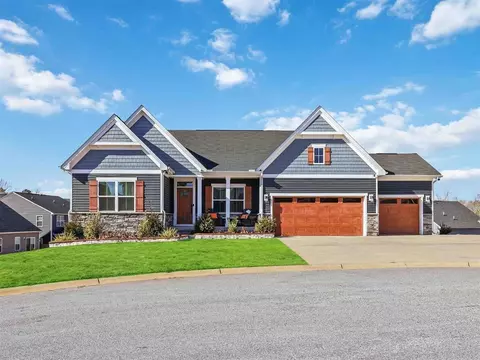 1711 Warrington Ct, Moore, SC 29369 photo 2