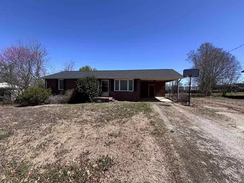 110 Tower St, Duncan, SC 29334