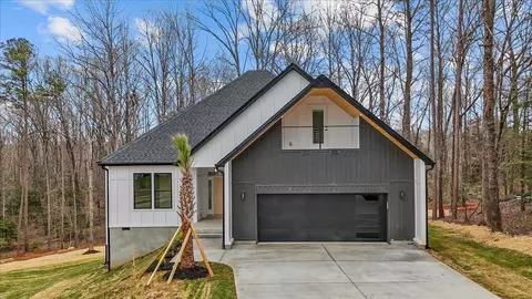 504 Windham Ln, Easley, SC 29642