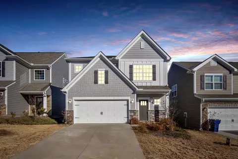 121 Magnolia St, Reidville, SC 29375