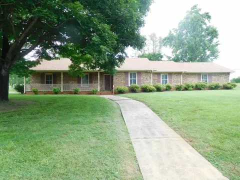 100 Huntington Dr, Gaffney, SC 29340