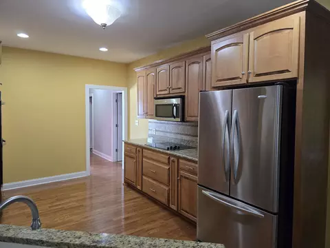 Kitchen - 126 Emerald Dr, Gaffney, SC 29341 photo 3 of 5
