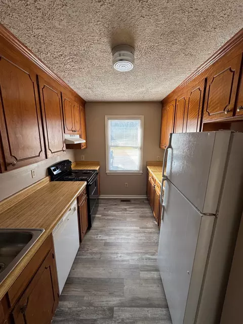 1553 Springdale Dr, Clinton, SC 29325 photo 7