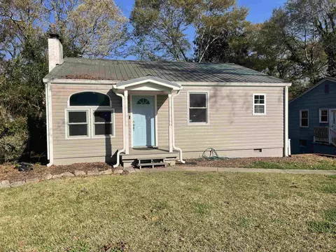 126 White Oak Rd, Spartanburg, SC 29301