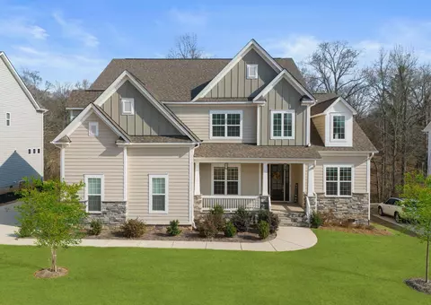 719 Enoree River Pl, Greer, SC 29651