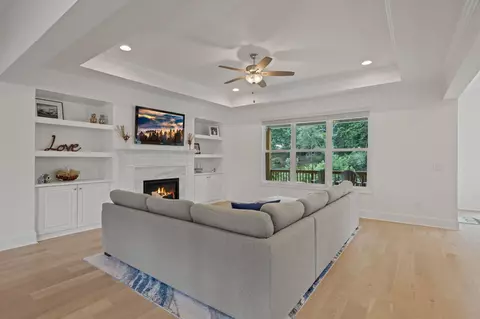 719 Enoree River Pl, Greer, SC 29651 photo 9