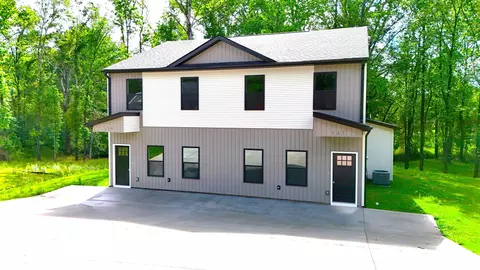 139141 Sunnydale Cir, Spartanburg, SC 29303