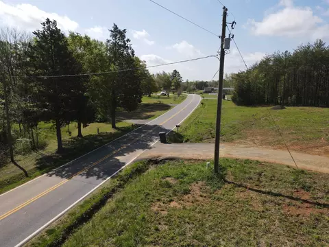 136 Darwin Rd, Gaffney, SC 29340 photo 6