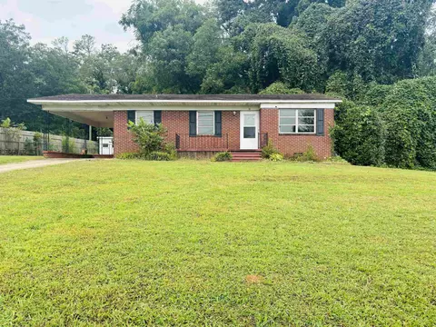 93 Cypress Dr, Gaffney, SC 29340