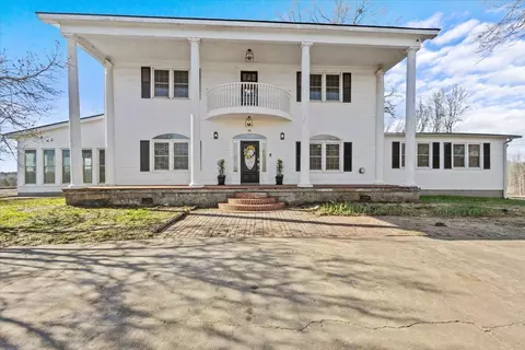 375 Canaan Rd, Spartanburg, SC 29306