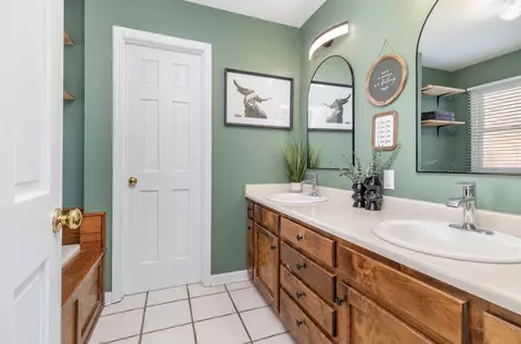 320 E Killarney Lk, Moore, SC 29369 photo 9