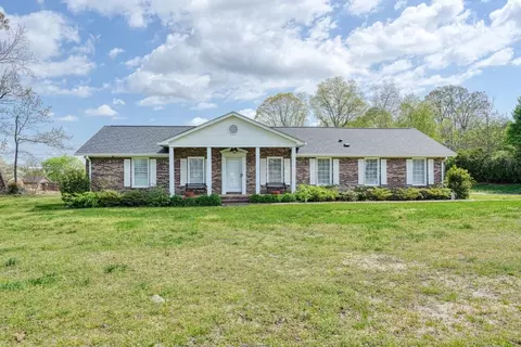 190 Argo Dr, Greer, SC 29651