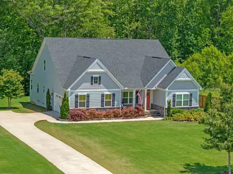 425 Journey Way Ln, Greer, SC 29651