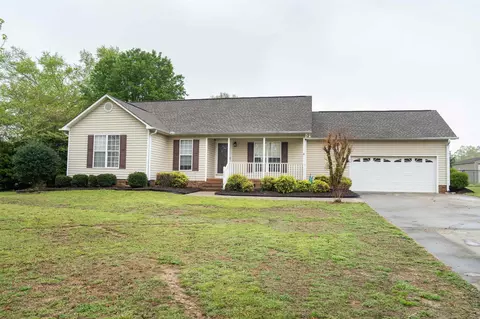 222 Lightwood Farm Rd, Woodruff, SC 29388