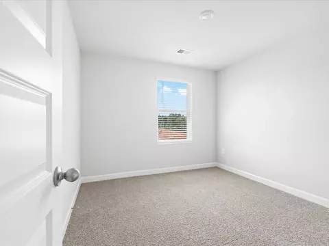 Bedroom - 701 Whitebark Dr, Pendleton, SC 29670 photo 4 of 7