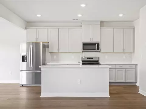 Kitchen - 701 Whitebark Dr, Pendleton, SC 29670 photo 2 of 2