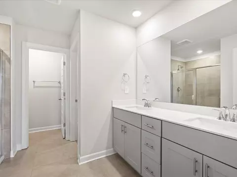 Entry Way - 701 Whitebark Dr, Pendleton, SC 29670 photo 3 of 9
