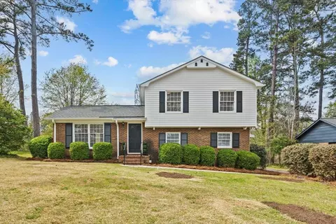 121 Heather Dr, Spartanburg, SC 29301