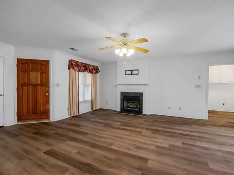 211 Ashton Dr, Moore, SC 29369 photo 9