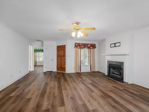 211 Ashton Dr, Moore, SC 29369 photo 10