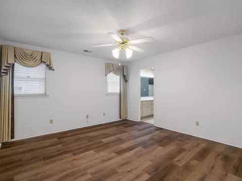 211 Ashton Dr, Moore, SC 29369 photo 17