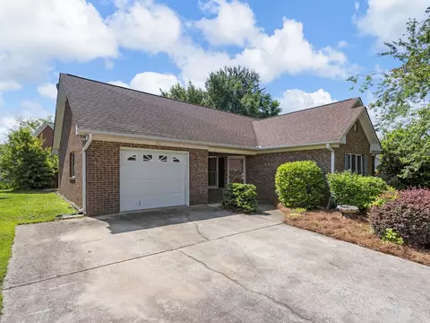 211 Ashton Dr, Moore, SC 29369 photo 3