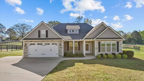181 Sunset Rd, Landrum, SC 29356