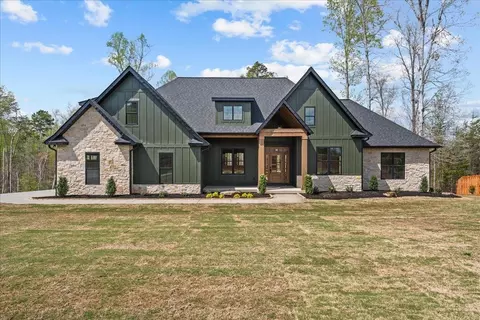3967 Pennington Rd, Greer, SC 29651