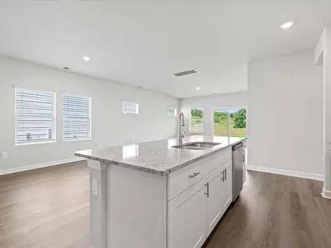 Kitchen - 703 Whitebark Dr, Pendleton, SC 29670 photo 5 of 5