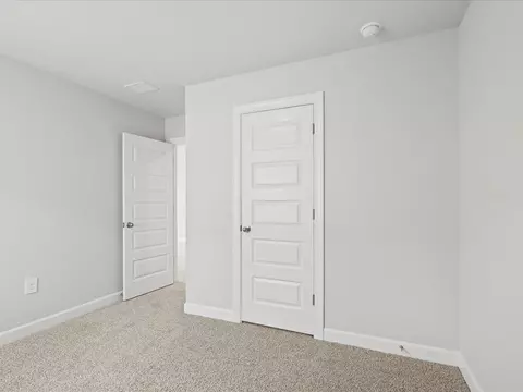 Bedroom - 703 Whitebark Dr, Pendleton, SC 29670 photo 6 of 10