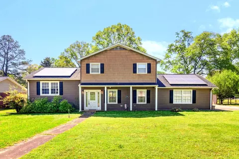 296 Ferndale Dr, Boiling Springs, SC 29316