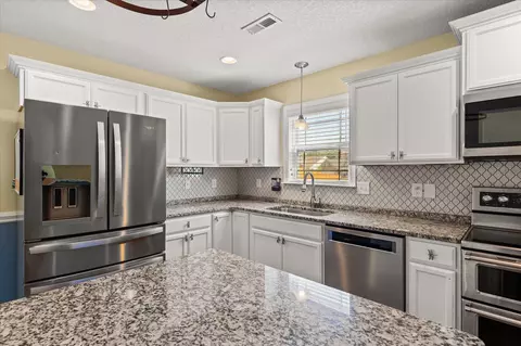 808 John Thomas Way, Greer, SC 29651 photo 11