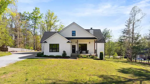 2509 Old Tiger Bridge Rd, Greer, SC 29651