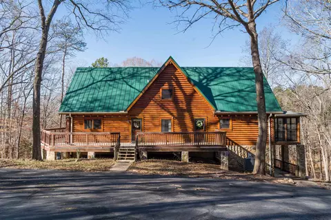 144 Lakeshore Dr, Chesnee, SC 29323