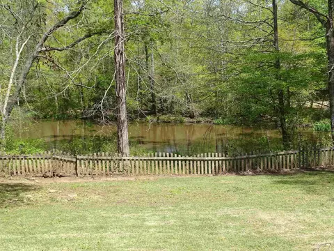 101 N Celestial Dr, Greer, SC 29651 photo 3