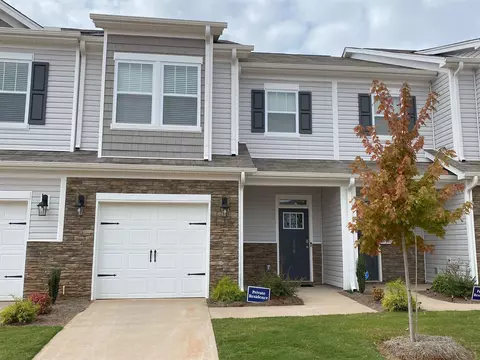 304 Sudduth Farms Dr, Greer, SC 29651