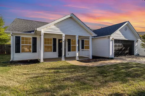 423 Fairbanks Ct, Lyman, SC 29365