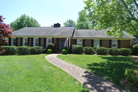 114 Gable Ct, Spartanburg, SC 29307