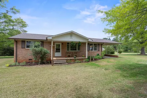 180 Mill Gin Rd, Campobello, SC 29322