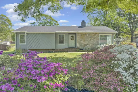 110 Oak Dr, Greer, SC 29650 photo 2