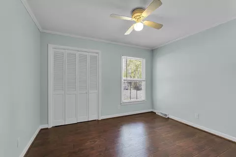 110 Oak Dr, Greer, SC 29650 photo 14