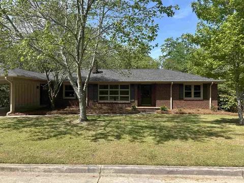 107 Kent Pl, Spartanburg, SC 29307