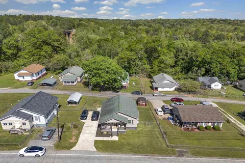 View/Area - 425 River St, Converse, SC 29329 photo 3 of 4