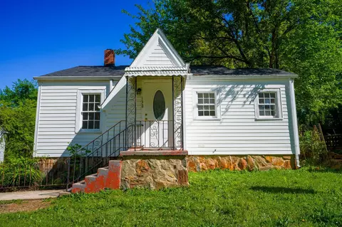 132 Sullivan Ave, Spartanburg, SC 29303