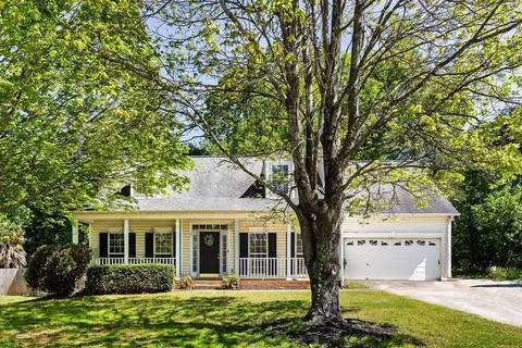 8 Glencove Ct, Simpsonville, SC 29681