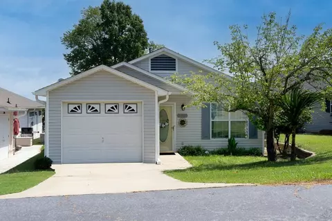 124 Peake Ct, Ninety Six, SC 29666