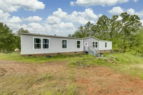 230 Spring St, Enoree, SC 29335 photo 3